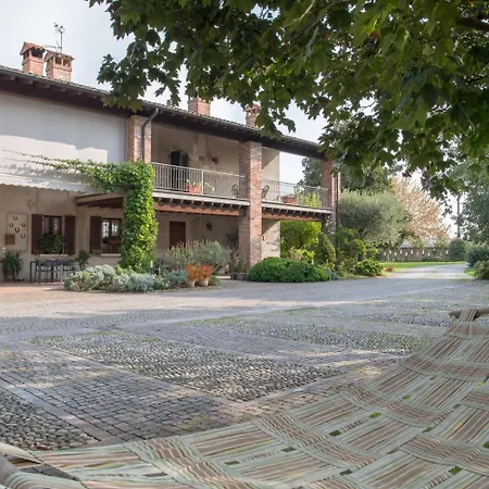 Oda ve Kahvaltı Le Rondini 3*