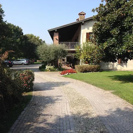Le Rondini Oda ve Kahvaltı