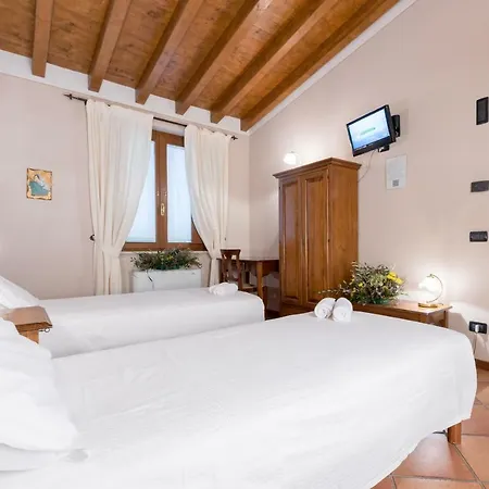 Panzió Le Rondini 3*
